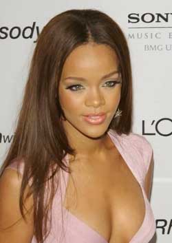 ������ - ����� ������ �����. Rihanna - Robin Rianna Fenti