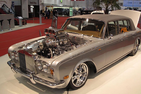 ������-������� � ������ Essen Motorshow