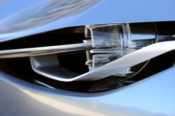 Концепт Mazda Shinari. Концепт Mazda Shinari.