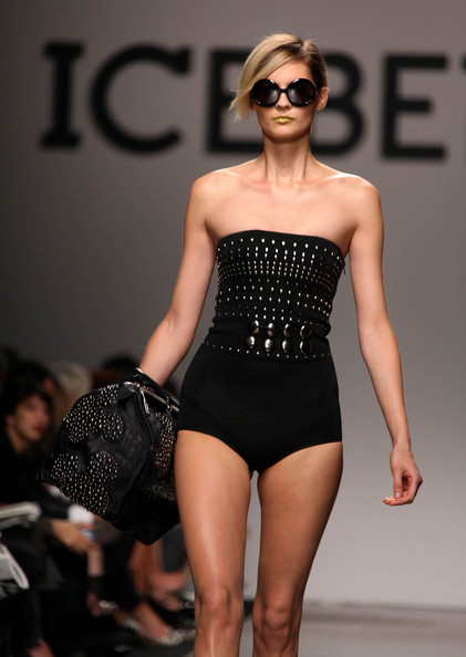 ���������� ��������� ������ ���� �� DSquared2, Emilio Pucci, Ermanno Scervino, Frankie Morello, , Iceberg � John Richmond