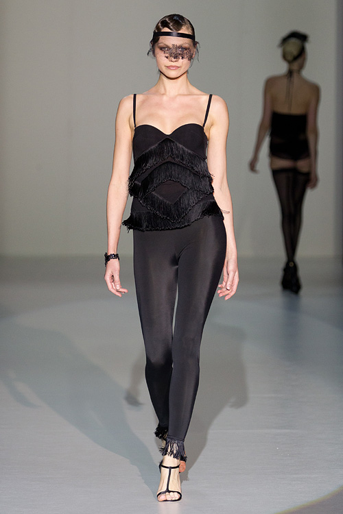 Volvo Fashion Week: La Perla �����-���� 2011/12