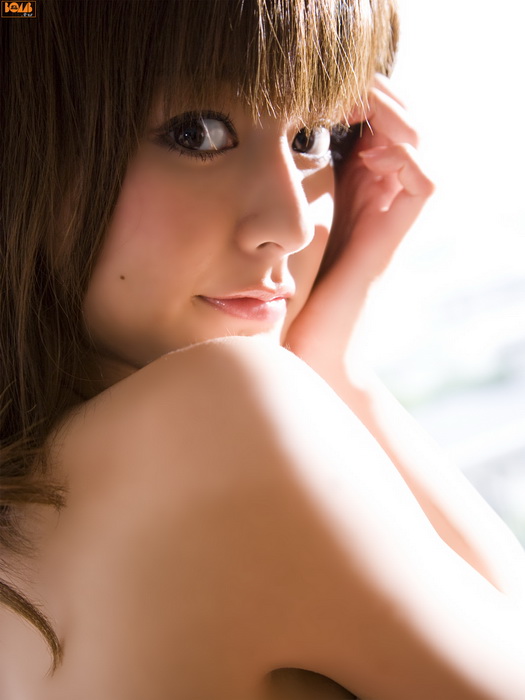 ����� ���� �������� ������ �� ������ Yumi Sugimoto ��� ��������