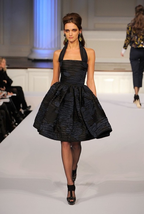 ����� ����� ��������� Oscar de la Renta pre-fall 2010