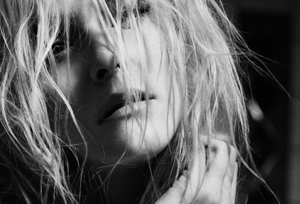 ������ ���� Carmen Kass � �������� Harper's Bazaar. Dazed in Instanbul
