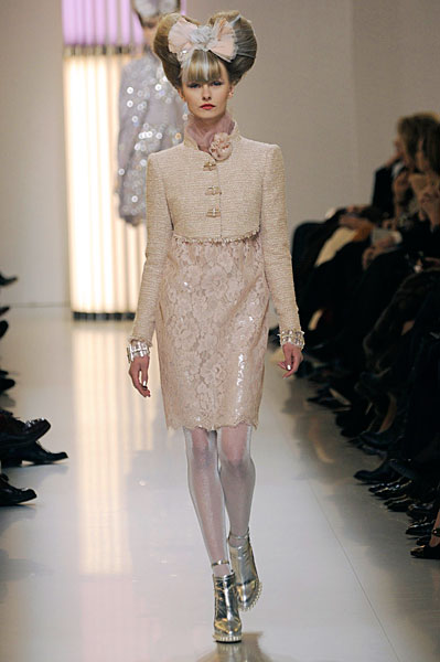 ������ ���� � ������: Chanel