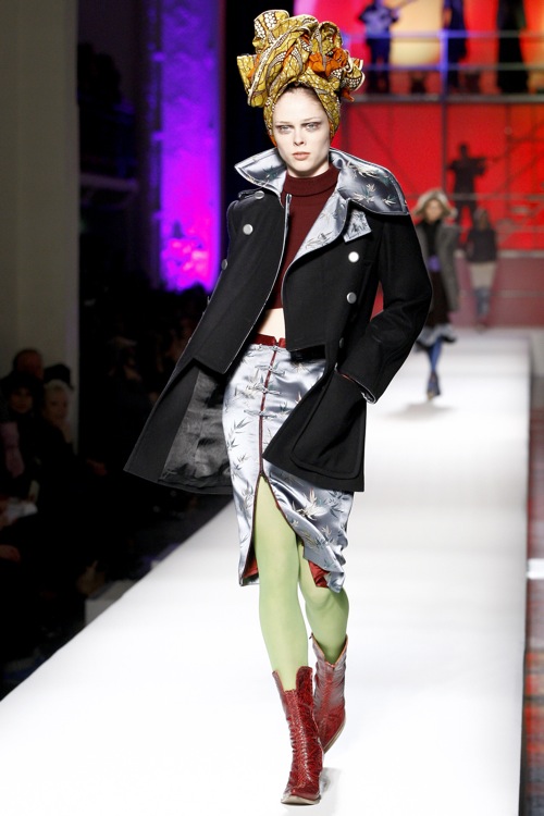 John Galliano и Jean Paul Gaultier на Неделе моды в Париже John Galliano и Jean Paul Gaultier на Неделе моды в Париже