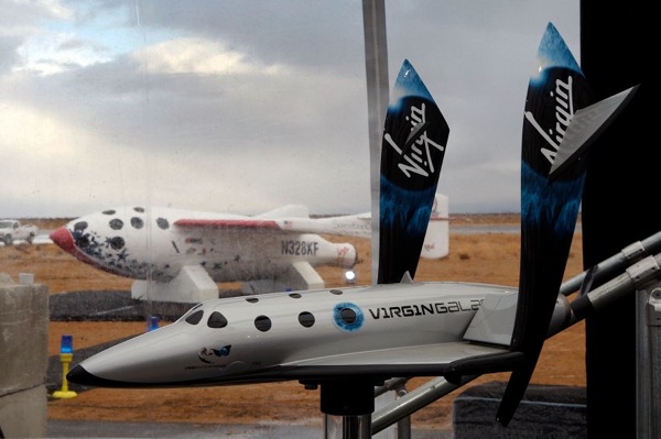 ������ ������� ����������� ������� SpaceShipTwo